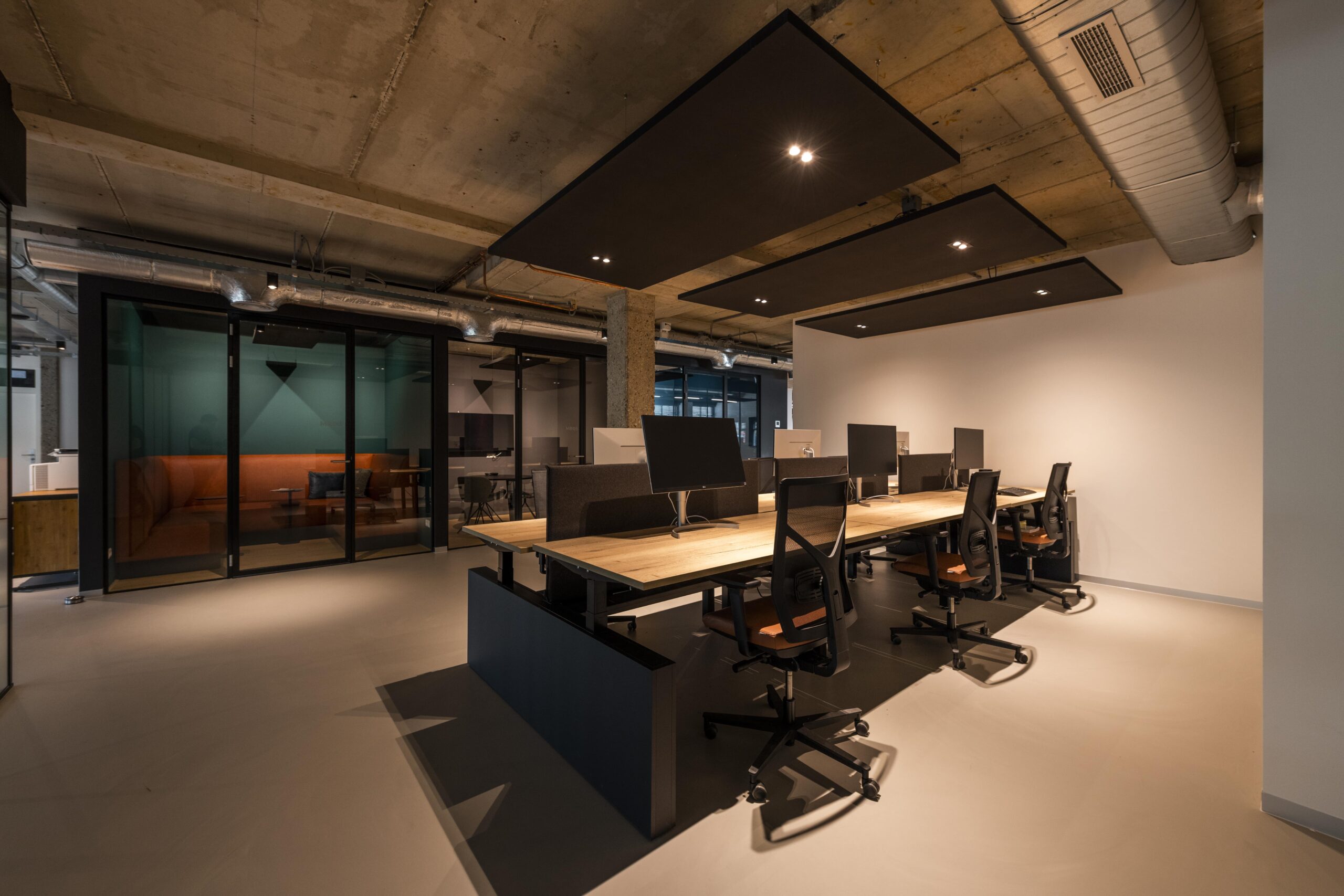 Elektrisch verstelbaar bureau